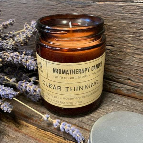 Aromatherapy candle in amber glass jar for clear thinking, made with pure essential oils and natural soy wax.