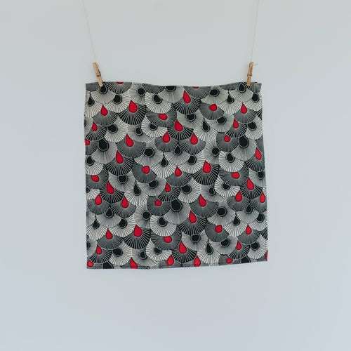 Reusable Furoshiki-inspired Ankara Gift Wraps, vibrant and eco-friendly fabric, pack of 2.