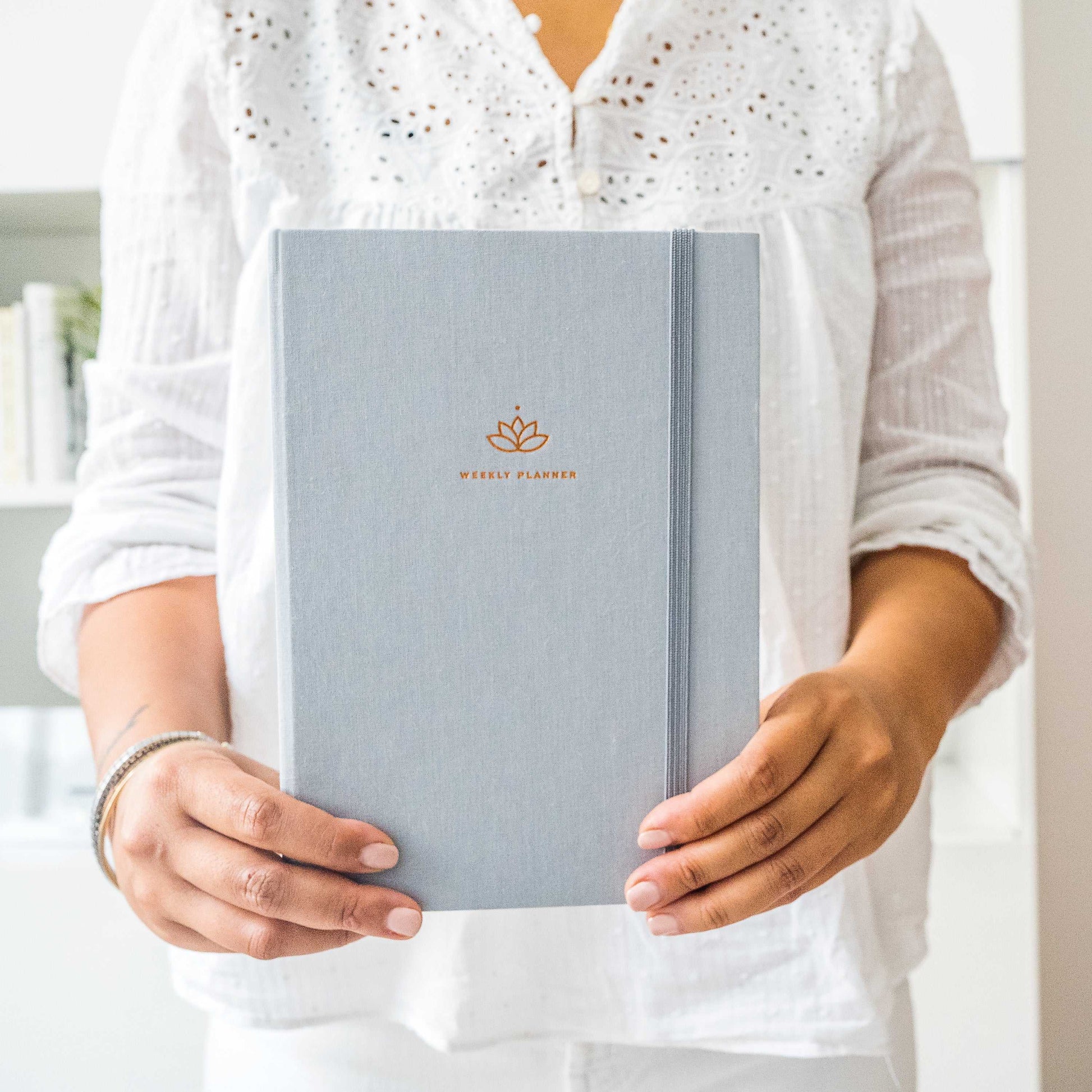 Undated Weekly Ponderlily Planner, Grey front cover