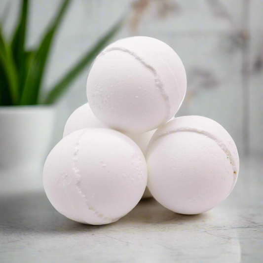 Essential Oil Bath Bomb - Peppermint & Eucalyptus