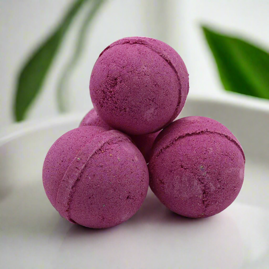 Essential Oil Bath Bomb - Ylang Ylang & Ginger